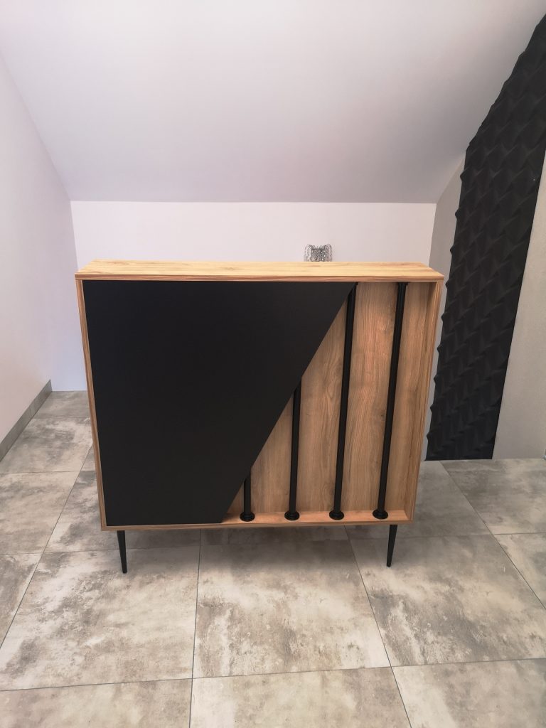 lada recepcyjna industrialna, recepcja loft, recepcja z drewna i metalu, lada loft