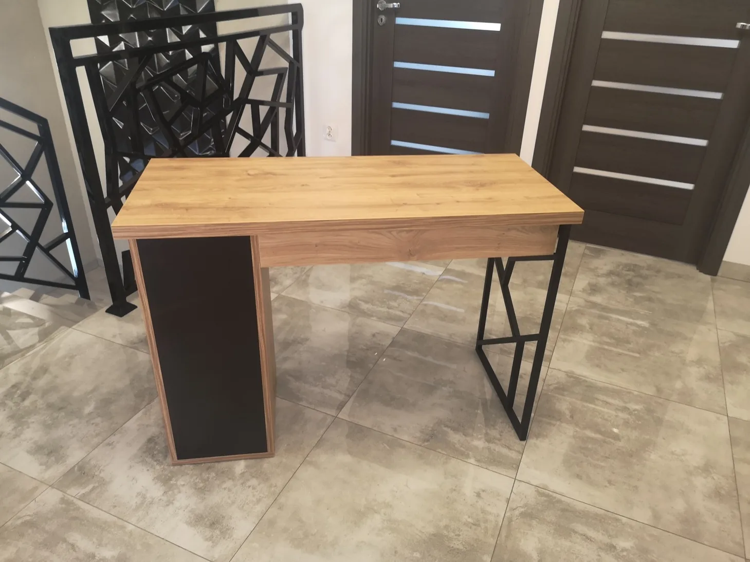 biurko do manicure, biurko do paznokci