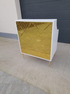 recepcja kosmetyczna, lada glamour