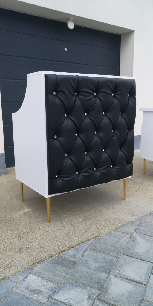 recepcja czarna, lada czarna, czarna recepcja kosmetyczna