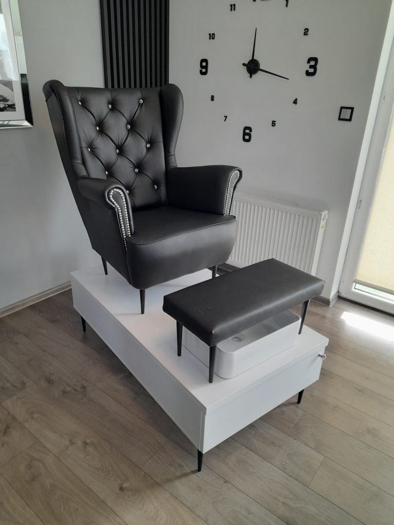 Podest do pedicure, zestaw do pedicure, stanowisko do pedicure, fotel kosmetyczny, fotel do pedicure