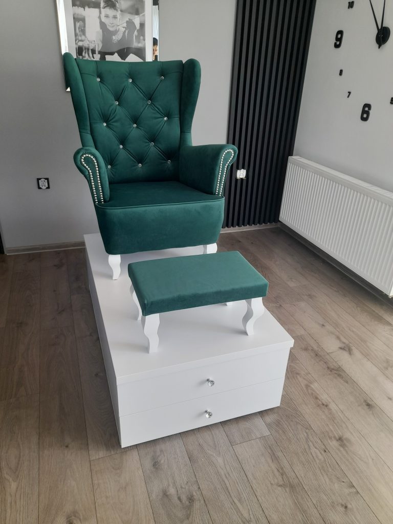 Podest do pedicure, zestaw do pedicure, stanowisko do pedicure, fotel kosmetyczny, fotel do pedicure