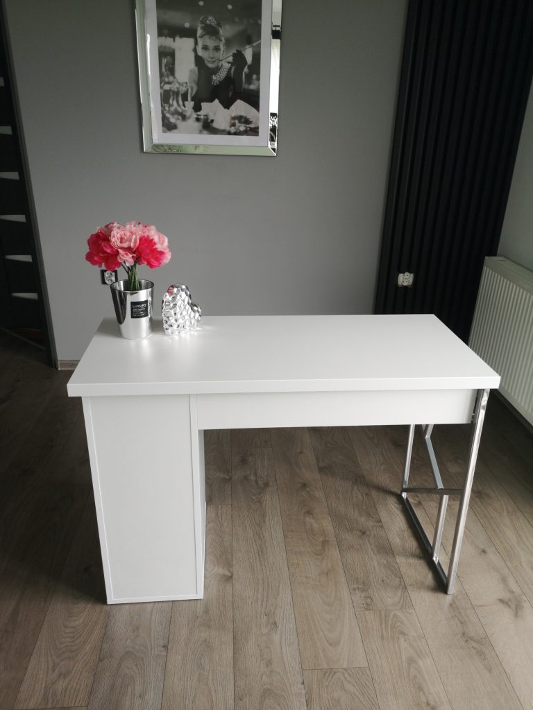 Biurko kosmetyczne, stół kosmetyczny, biurko do manicure z pochłaniaczem pyłu, biurko kosmetyczne afinia, biruko do manicure glamour