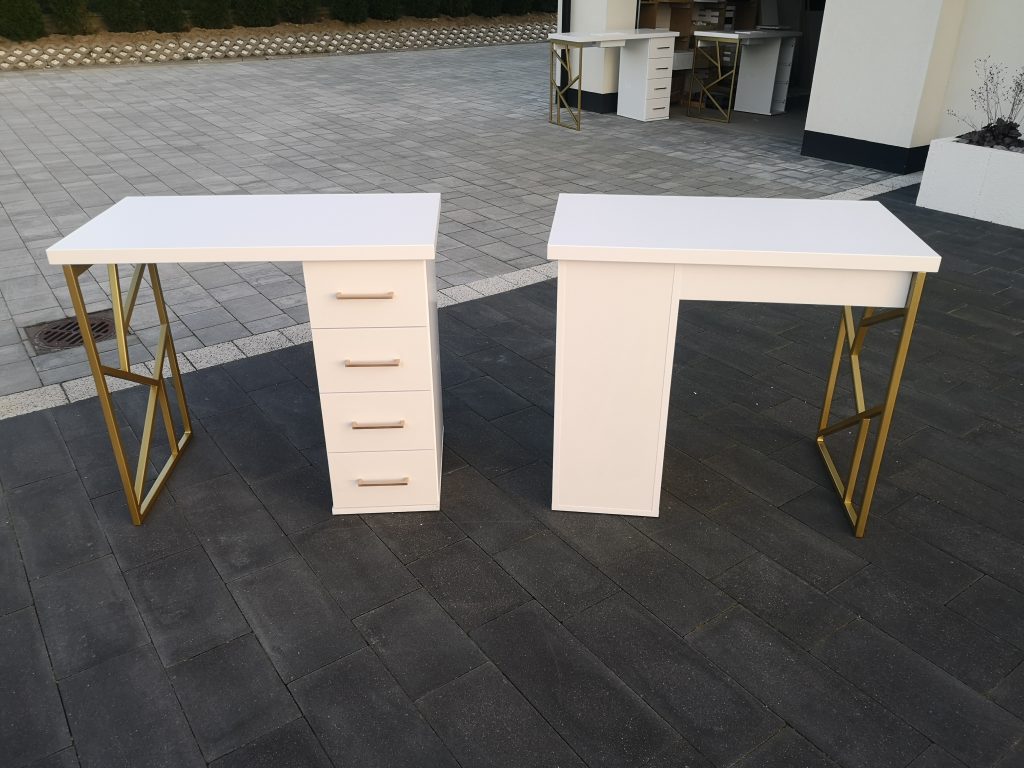 małe biurko kosmetyczne, mini biurko kosmetyczne