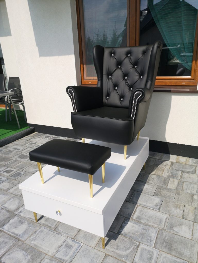 Podest do pedicure, zestaw do pedicure, stanowisko do pedicure, fotel kosmetyczny, fotel do pedicure