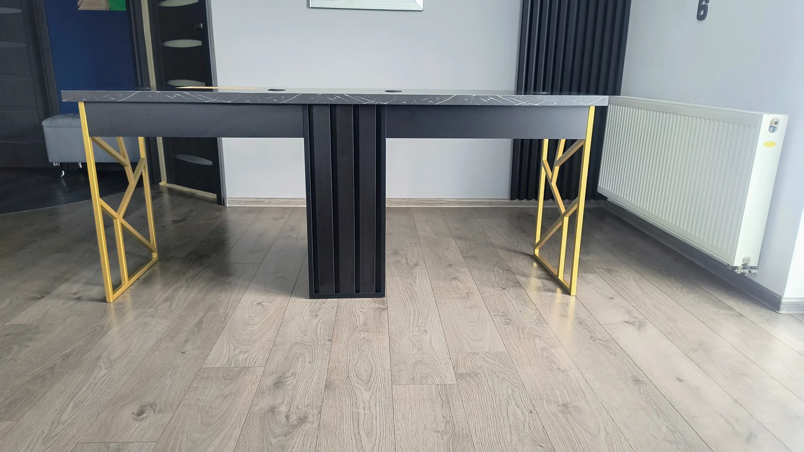 Biurko kosmetyczne, stół kosmetyczny, biurko do manicure z pochłaniaczem pyłu, biurko kosmetyczne afinia, biruko do manicure glamour