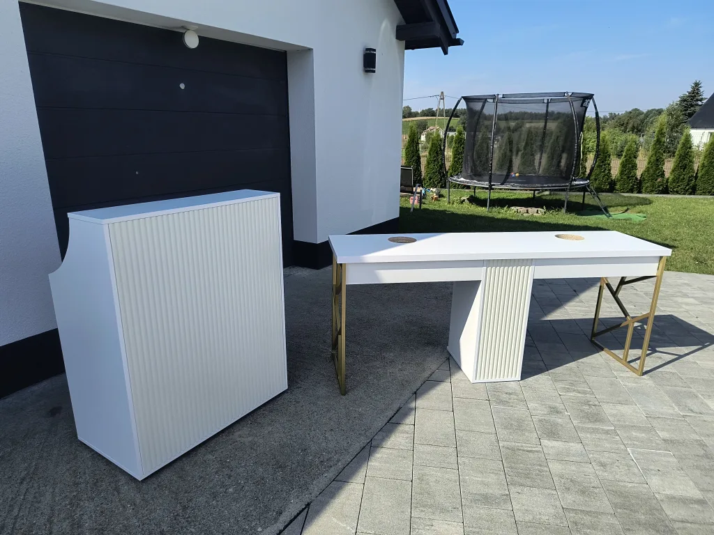 Biurko kosmetyczne, stół kosmetyczny, biurko do manicure z pochłaniaczem pyłu, biurko kosmetyczne afinia, biruko do manicure glamour