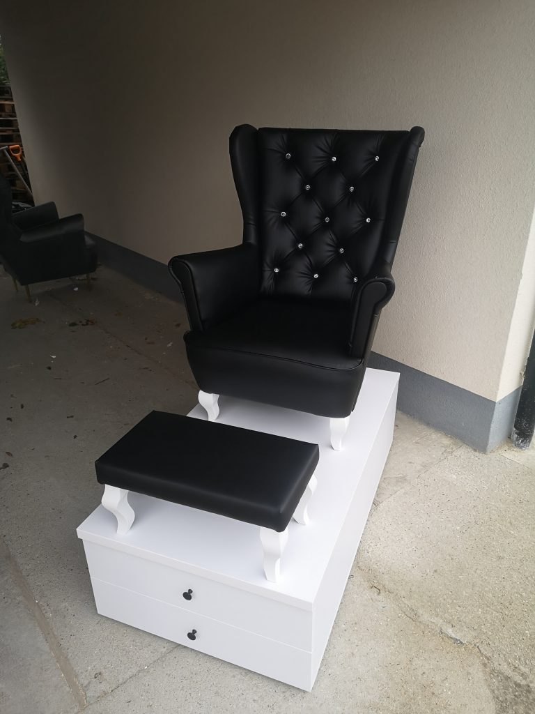 Podest do pedicure, zestaw do pedicure, stanowisko do pedicure, fotel kosmetyczny, fotel do pedicure