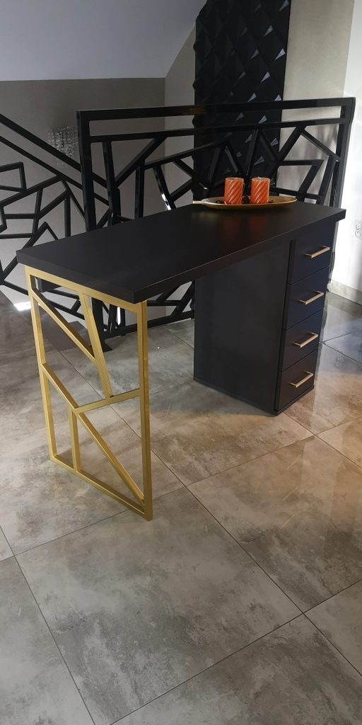 Biurko kosmetyczne, stół kosmetyczny, biurko do manicure z pochłaniaczem pyłu, biurko kosmetyczne afinia, biruko do manicure glamour