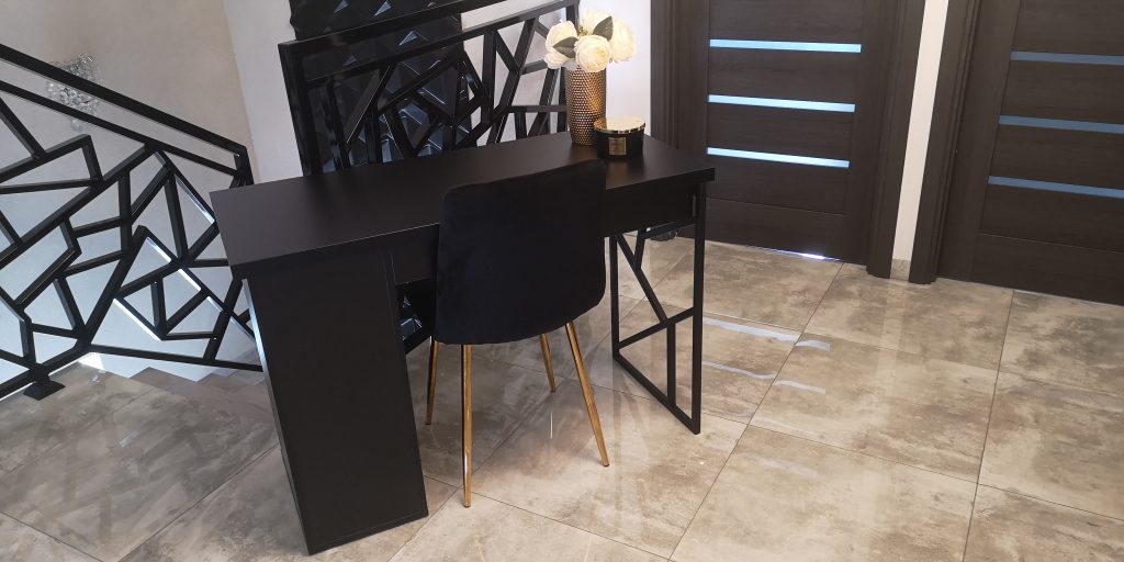 Biurko kosmetyczne, stół kosmetyczny, biurko do manicure z pochłaniaczem pyłu, biurko kosmetyczne afinia, biruko do manicure glamour, czarne biurko kosmetyczne