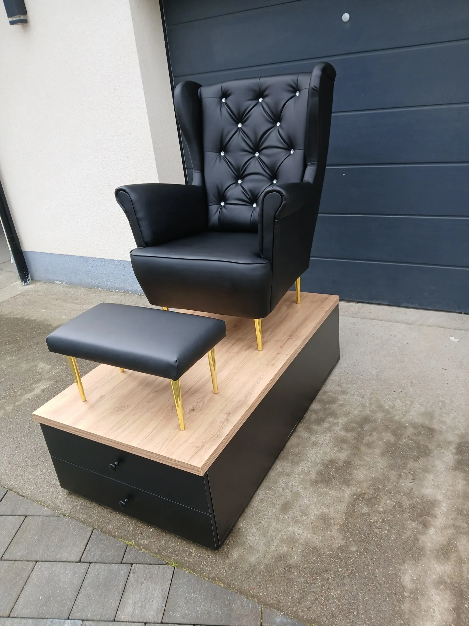 podest do pedicure, stanowisko do pedicure, podest pod fotel