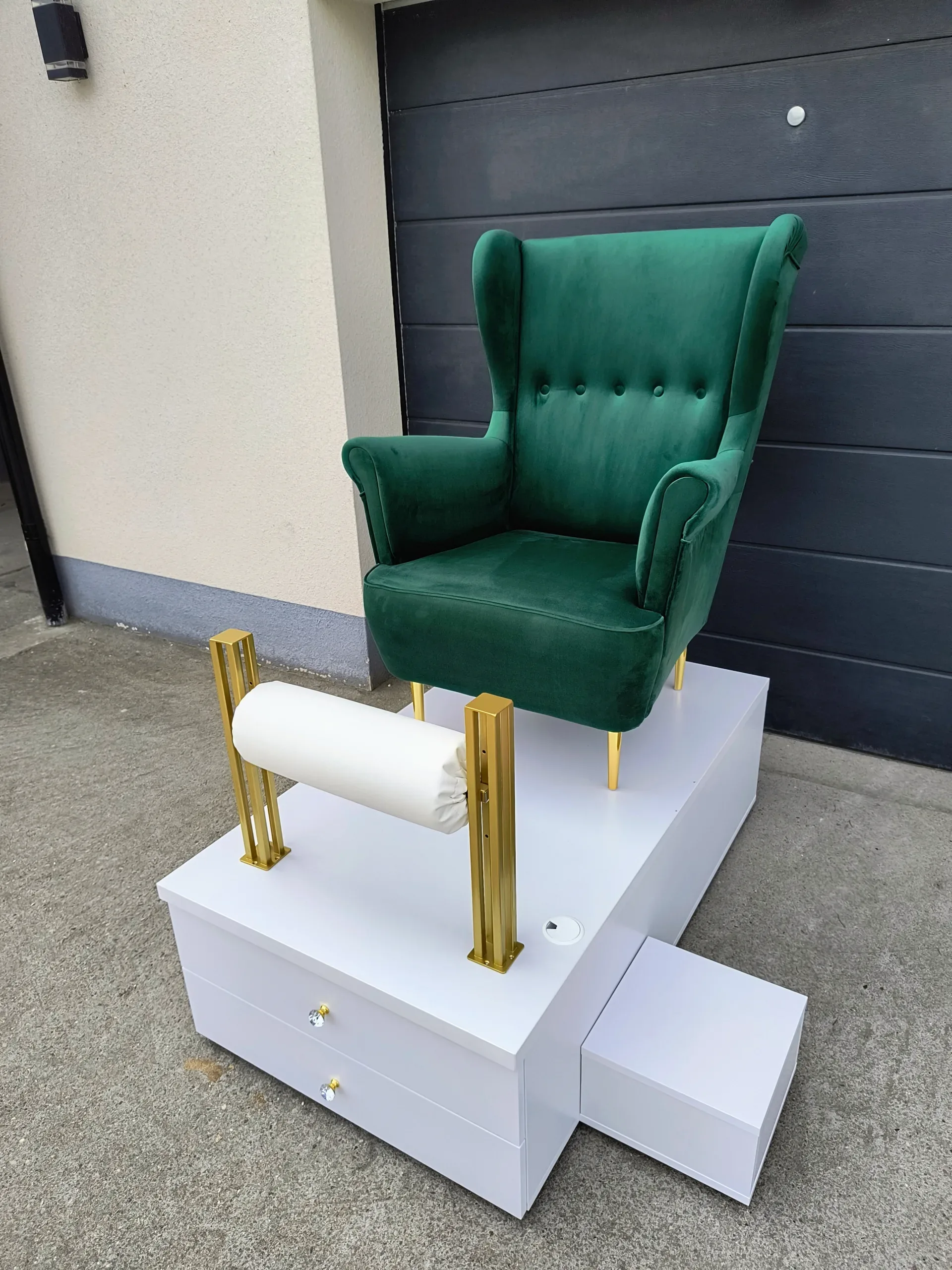 podest do pedicure, stanowisko do pedicure, podest pod fotel