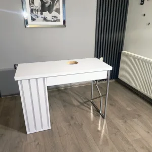 biurko-kosmetyczne, biurko do manicure, białe biurko kosmetyczne