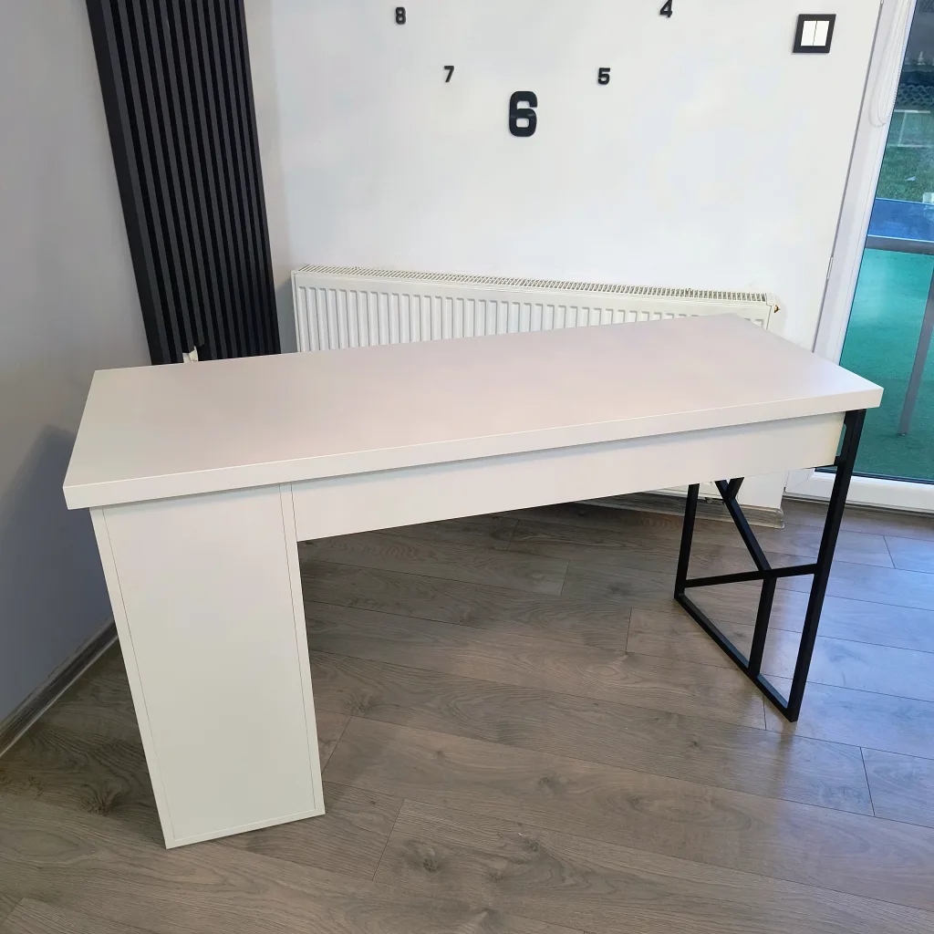 biurko-kosmetyczne, biurko do manicure, białe biurko kosmetyczne, biurko marmur, biurko kosmetyczne marmur, biurko kaszmir