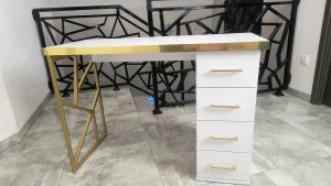 Biurko kosmetyczne, stół kosmetyczny, biurko do manicure z pochłaniaczem pyłu, biurko kosmetyczne afinia, biruko do manicure glamour