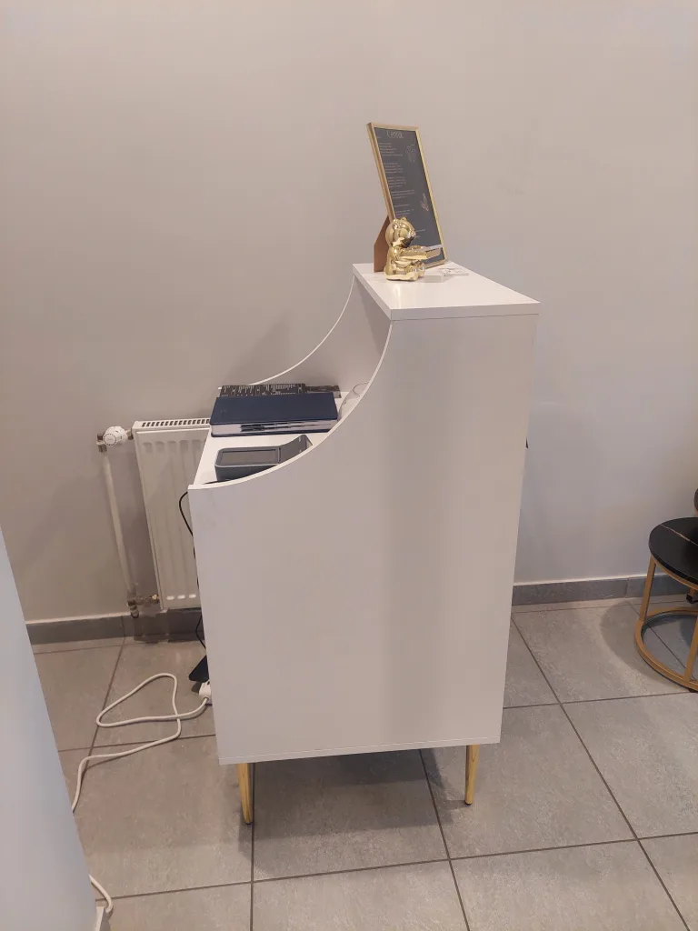 mała recepcja kosmetyczna, recepcja mini, mała recepcja