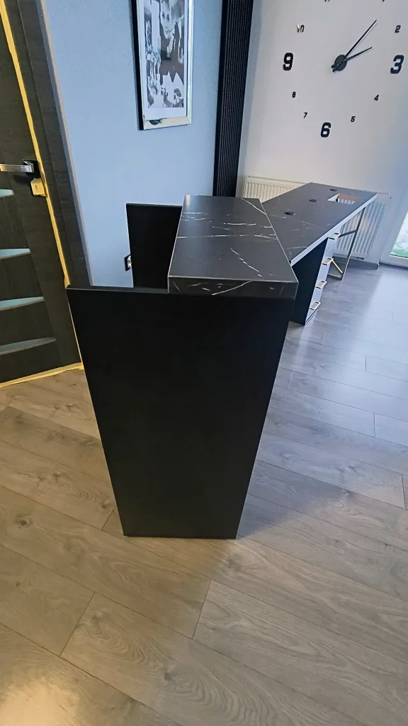 Biurko kosmetyczne, stół kosmetyczny, biurko do manicure z pochłaniaczem pyłu, biurko kosmetyczne afinia, biruko do manicure glamour