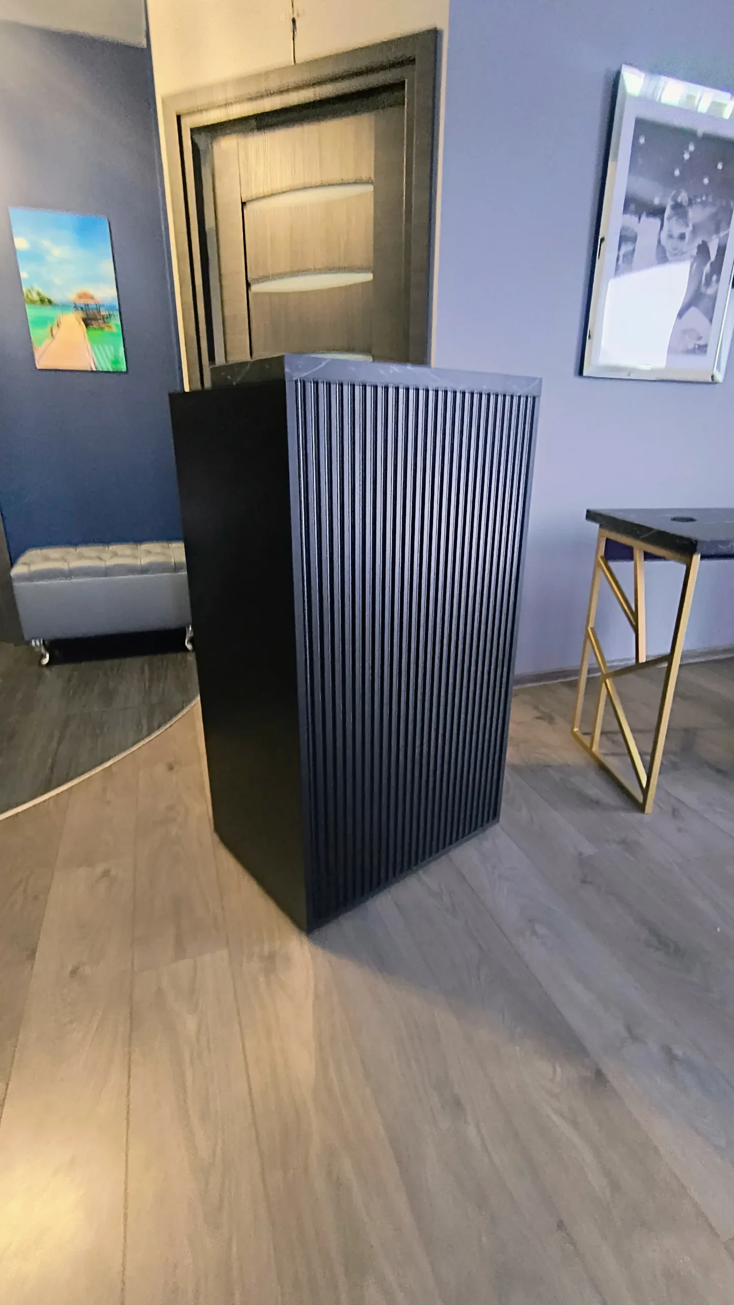 Biurko kosmetyczne, stół kosmetyczny, biurko do manicure z pochłaniaczem pyłu, biurko kosmetyczne afinia, biruko do manicure glamour