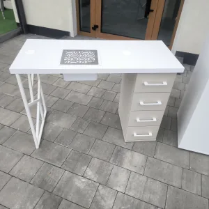 biurko do paznokci, biurko do stylizacji paznokci