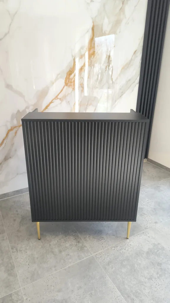 recepcja czarna ryflowana