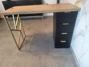 biurko kosmetyczne ryflowane, biurko do manicure z szufladami